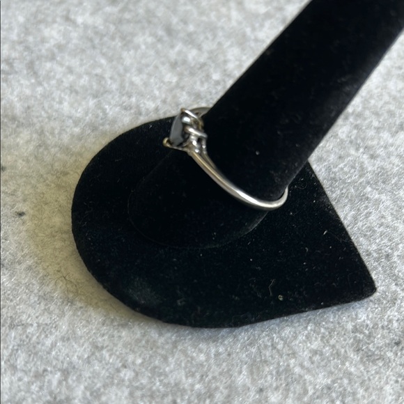 925 Sterling Silver Lab Created Onyx Heart Cubic Zerconia Ring - Picture 4 of 16